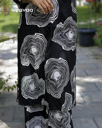 black-kurti-set-online-shopping