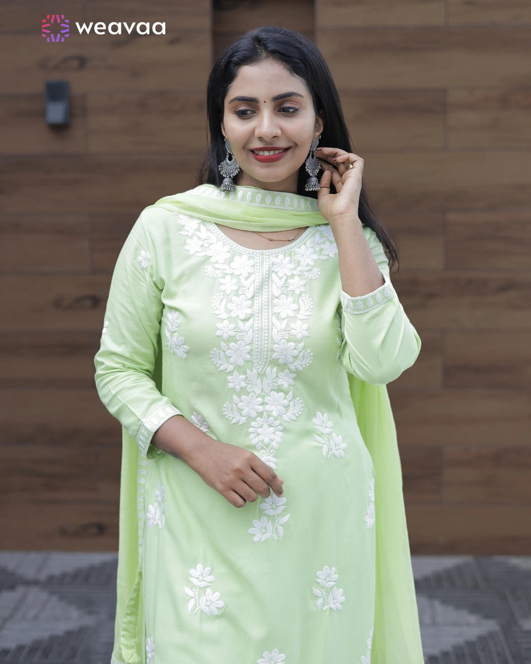 buy-pastel-green-chikankari-suit-online
