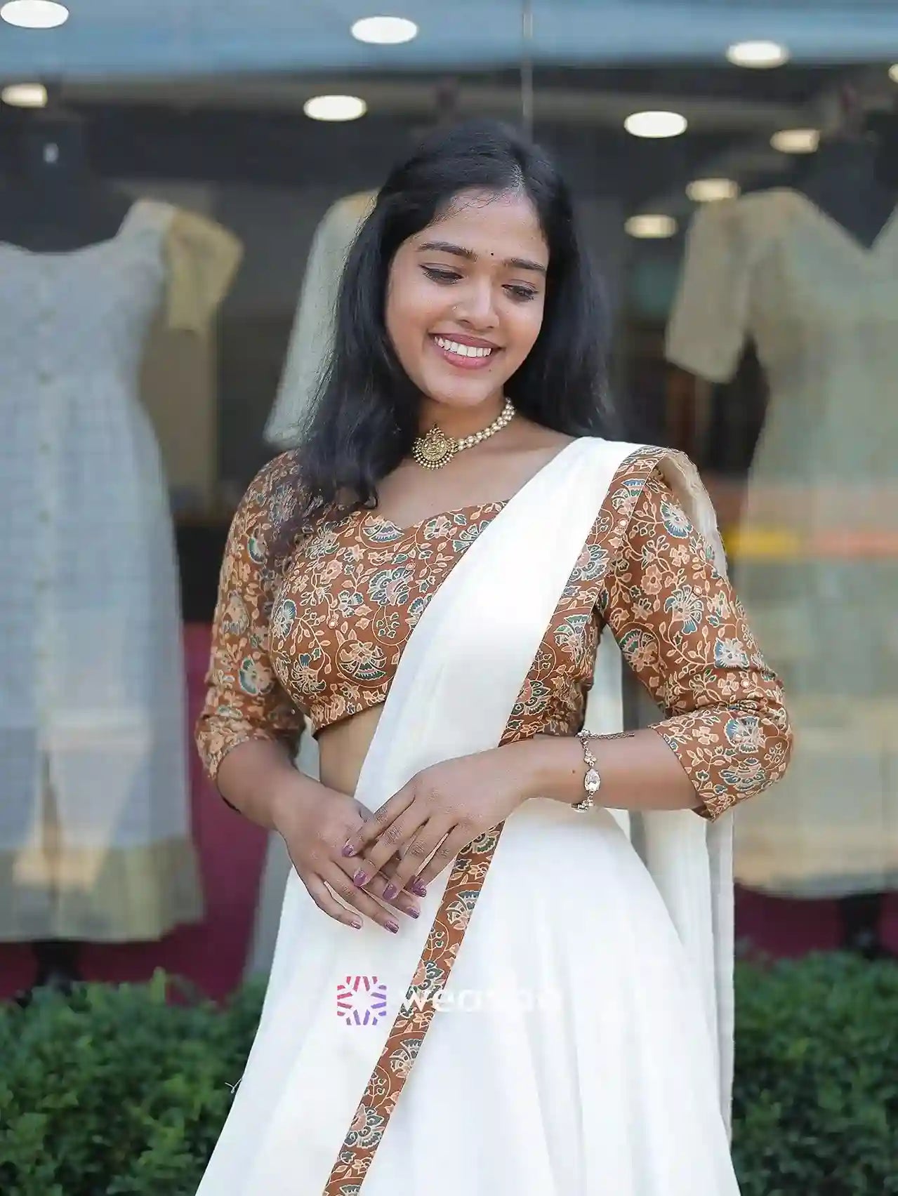 cotton-traditional-dhavani-set-with-ajrak-print