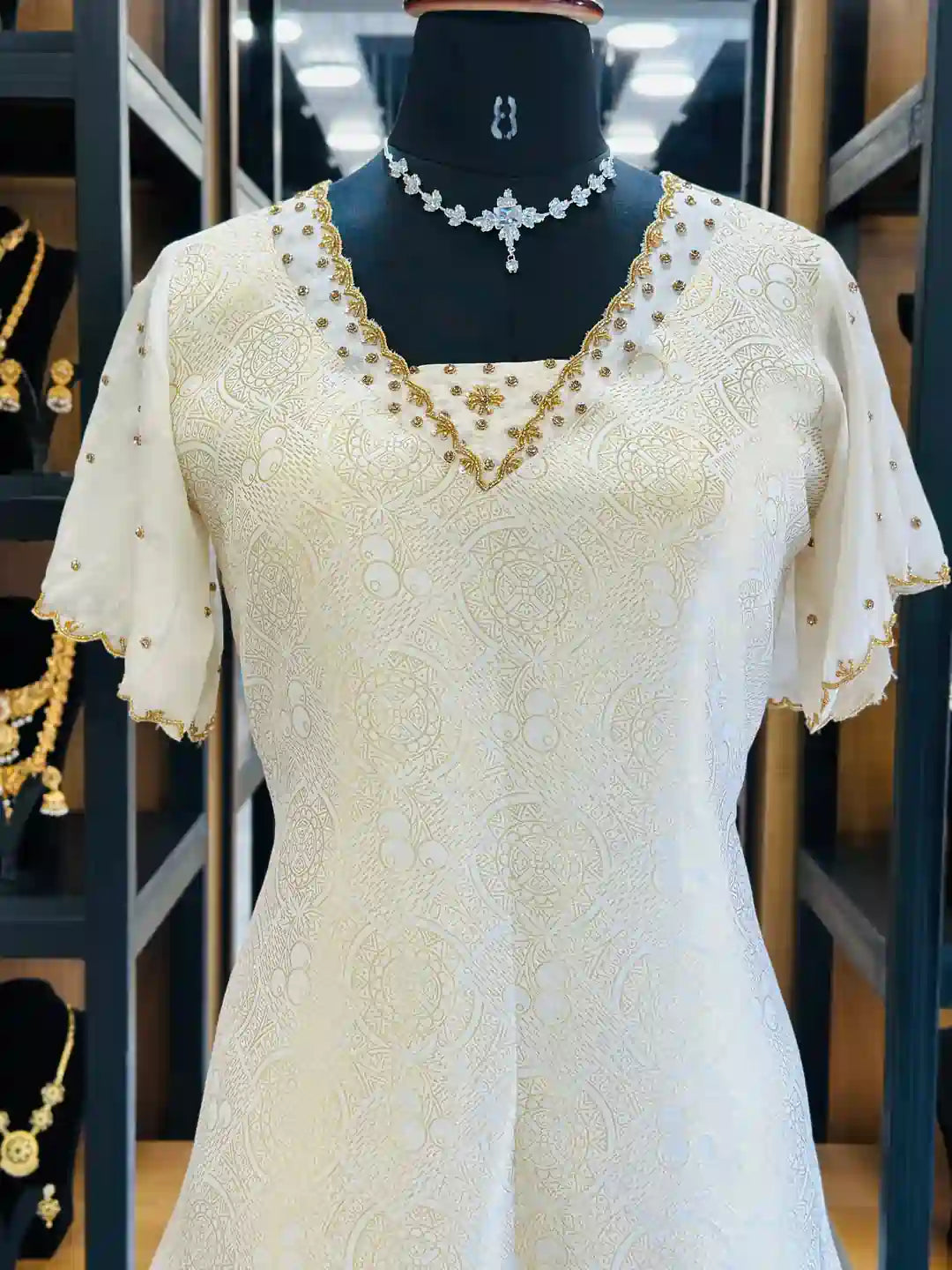 elegant-organza-dress-for-women-with-umbrella-style-sleeves