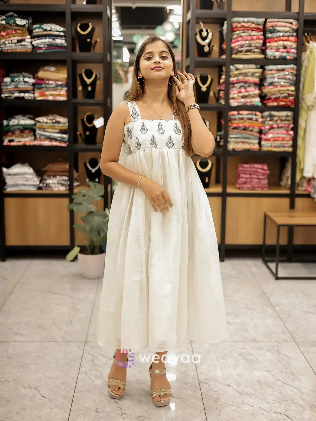 off-white-gathered-sleeveless-ethnic-dress-for-women