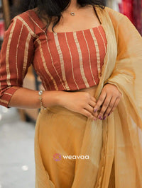 elegant-dhavani-set-with-round-neck-top