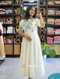 party-wear-off-white-anarkali-top-panel-cut-style